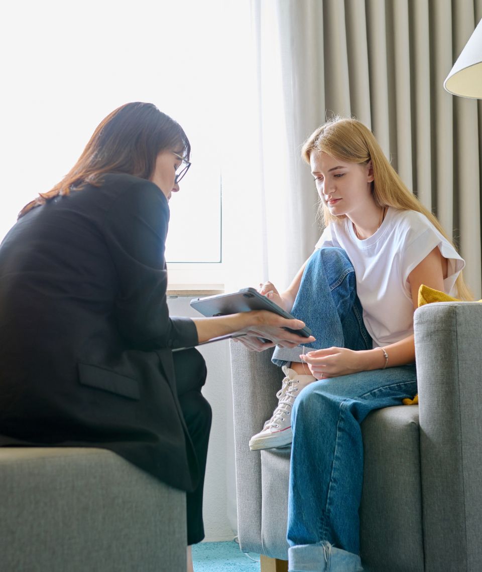 thérapie enfant avec psychothérapeute près de Pont l'Abbé